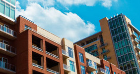 智能资源分配的免费轰炸机